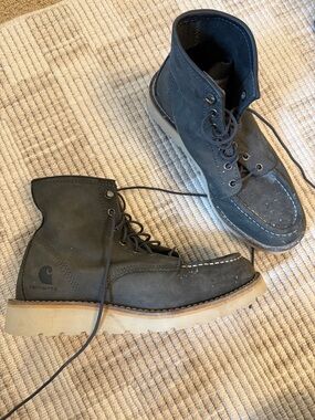 Carhartt Men's Charcoal Gray Moc Toe Work Boots with Tan Sole